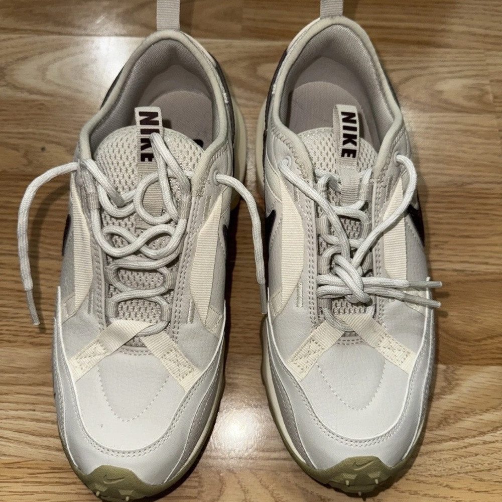 Nike White and Cream Sneakers